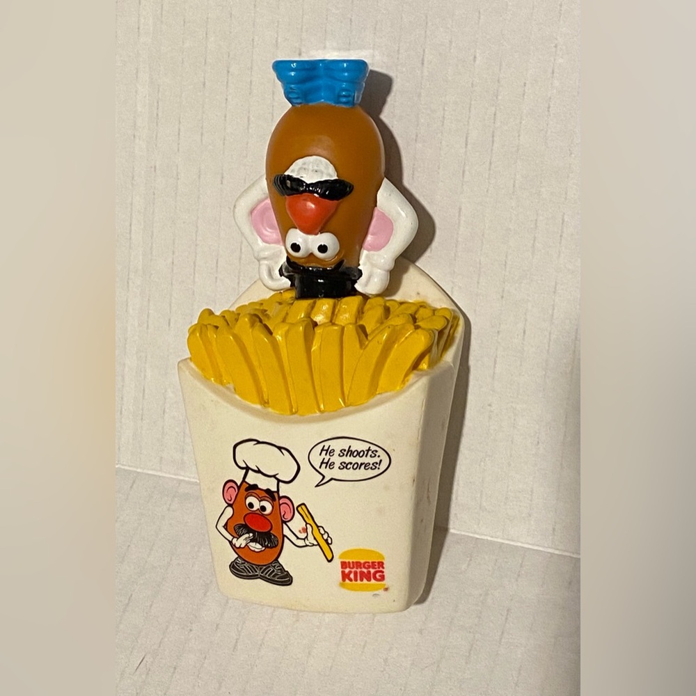 Mr. Potato Head VTG 1998 Burger King toy He Shoots He Scores fries